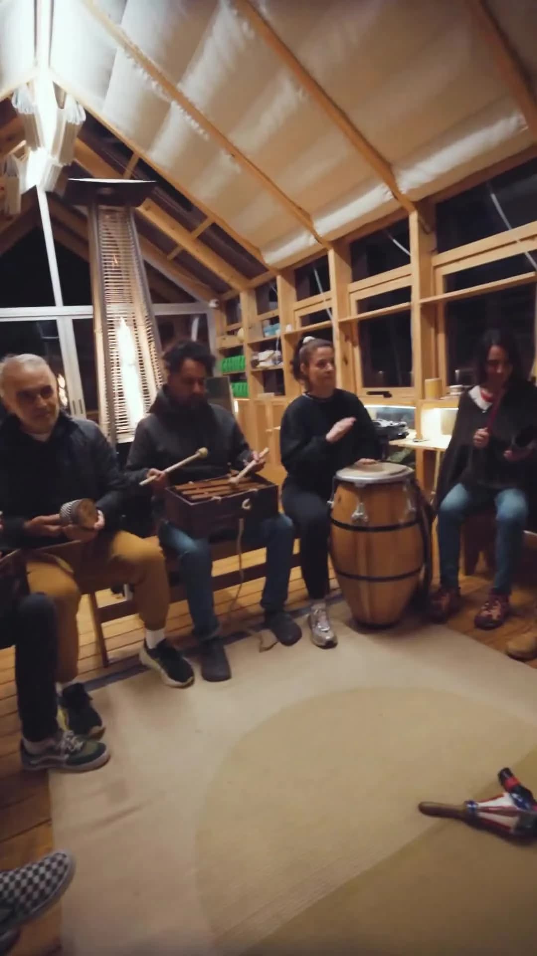 Ensamble y Percusión con señas 